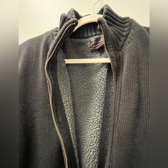 Black Zip Sweater Super Warm - Picture 4 of 6